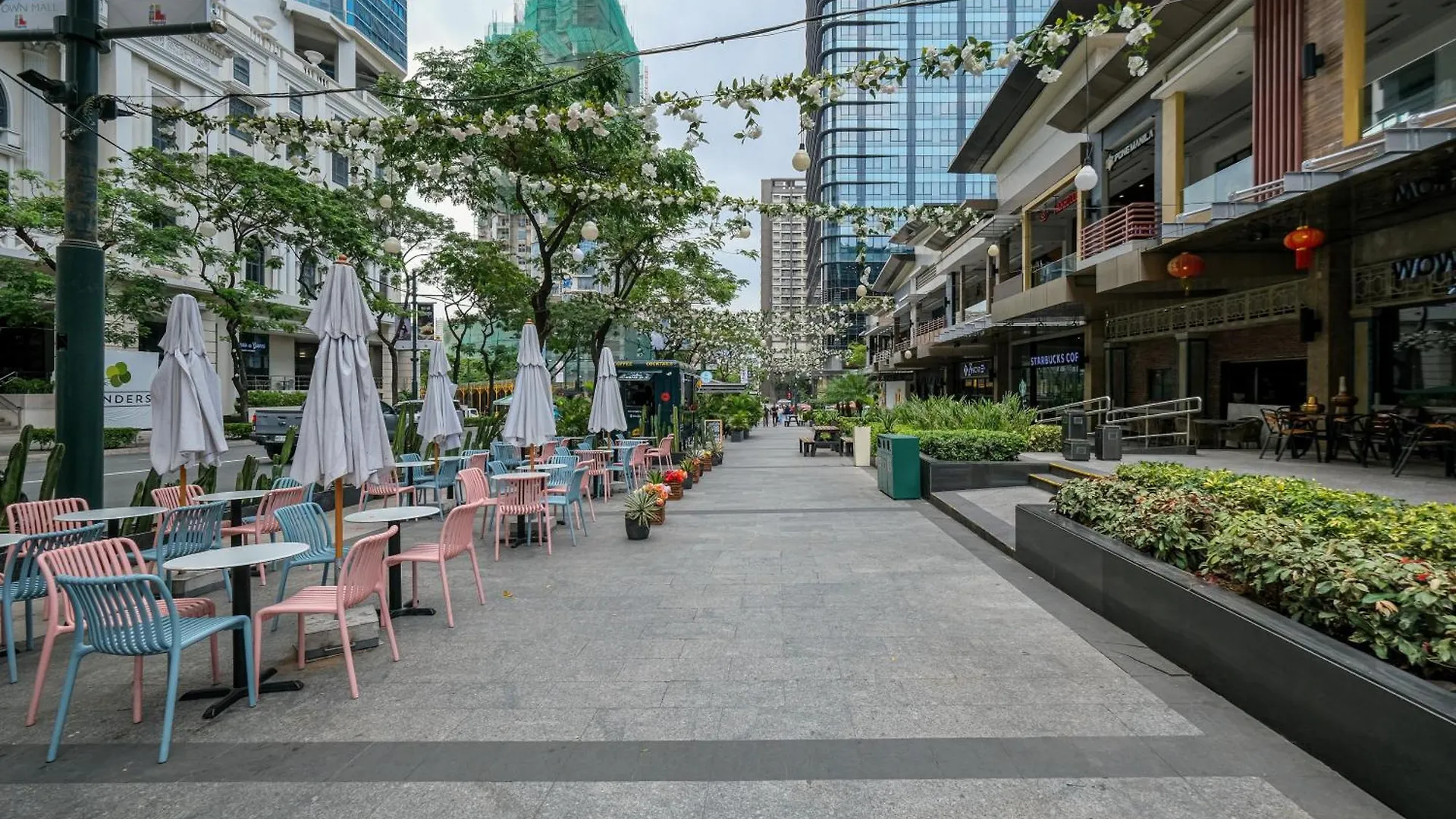 Bgc 3Br Uptown Parksuites With Bathtub 16 Manila Apartment
