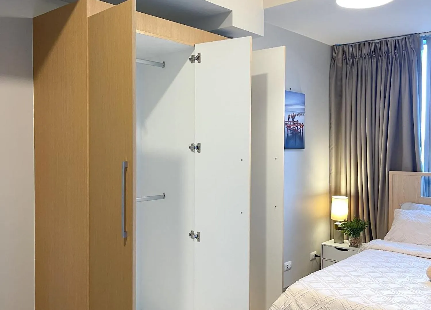 Bgc 3Br Uptown Parksuites With Bathtub 16 Manila 0*,