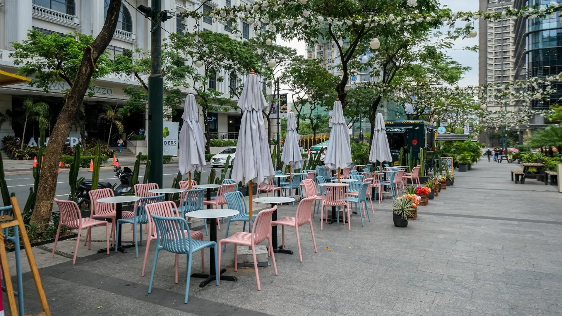 Bgc 3Br Uptown Parksuites With Bathtub 16 马尼拉